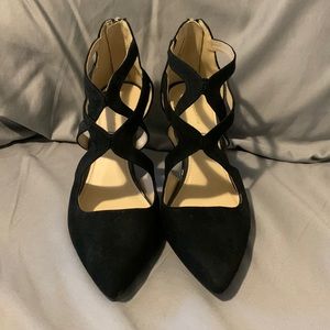 EUC Liz Claiborne black velvet touch heels size 7 wore 1 time